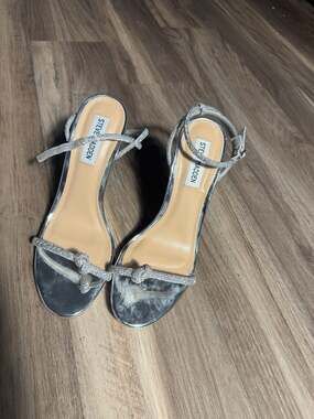 Steve Madden Breslin Silver Rhinestone Strappy Knotted Heeled Sandals